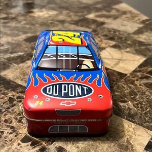 NASCAR Jeff Gordon collectible tin